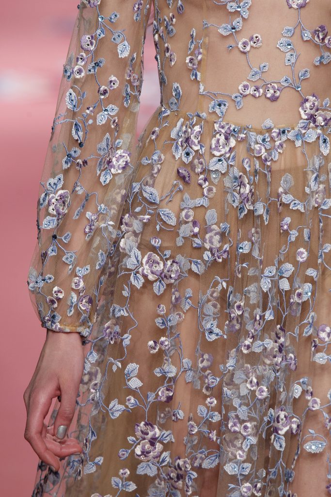 Dizionario della Moda Mame: Vivetta. Il dettaglio di un abito dalla Milan Fashion Week 2017.